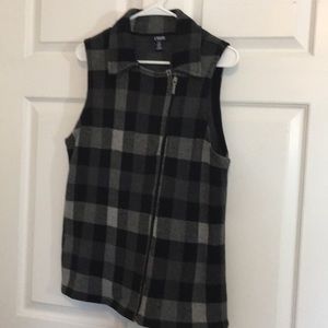 Zip up vest